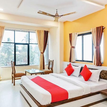Oyo 29634 Hotel Navalai Pride Ratnagiri Luaran gambar