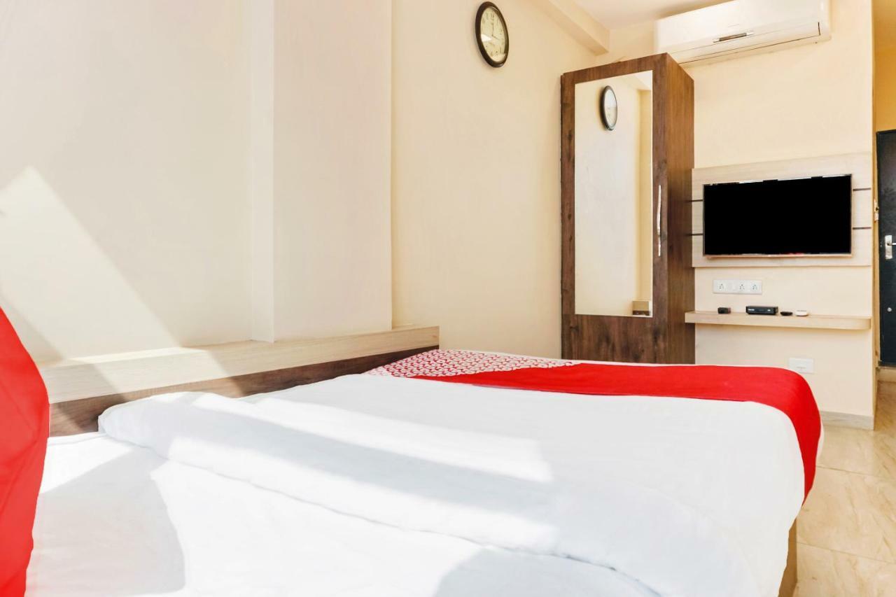 Oyo 29634 Hotel Navalai Pride Ratnagiri Luaran gambar